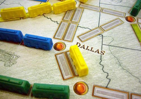 Des itinéraires doubles sont disponibles pour deux joueurs lorsque plus de trois personnes jouent.