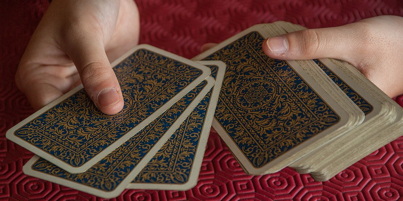 Blackjack korträkning på litauiska - tre kort tas bort från kortleken