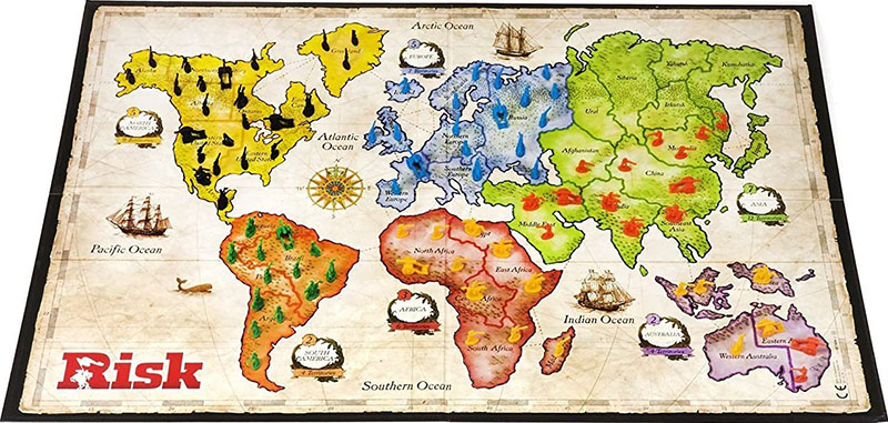 Pasaulio žemėlapis su skirtingų spalvų žemynais