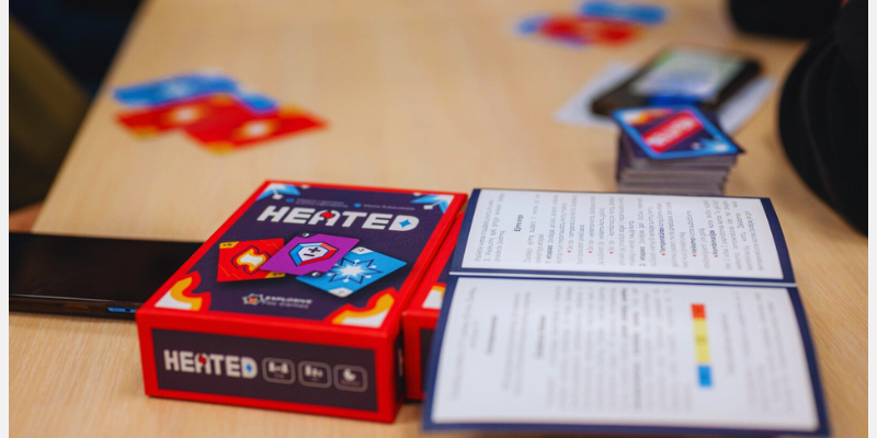 heated-stalo-žaidimas